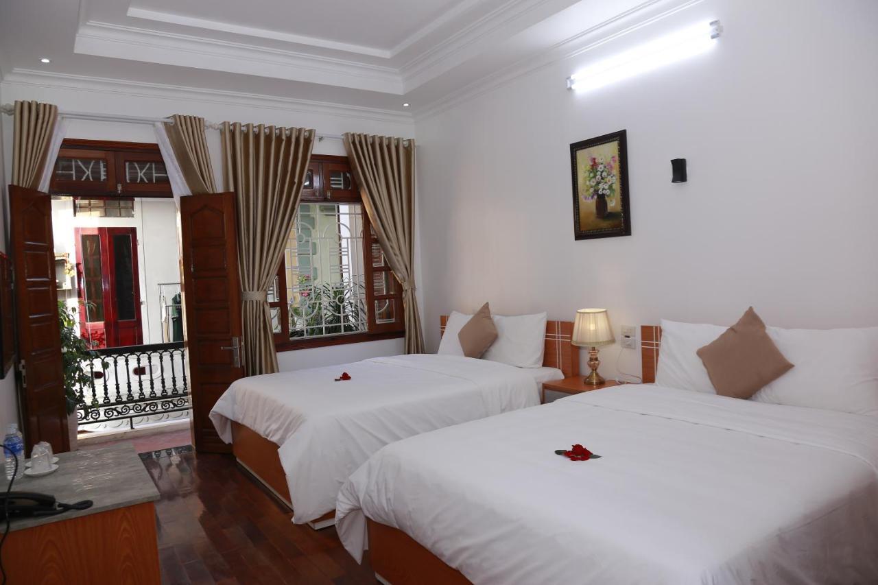 Moon & Sun Hotel Hue Exterior foto